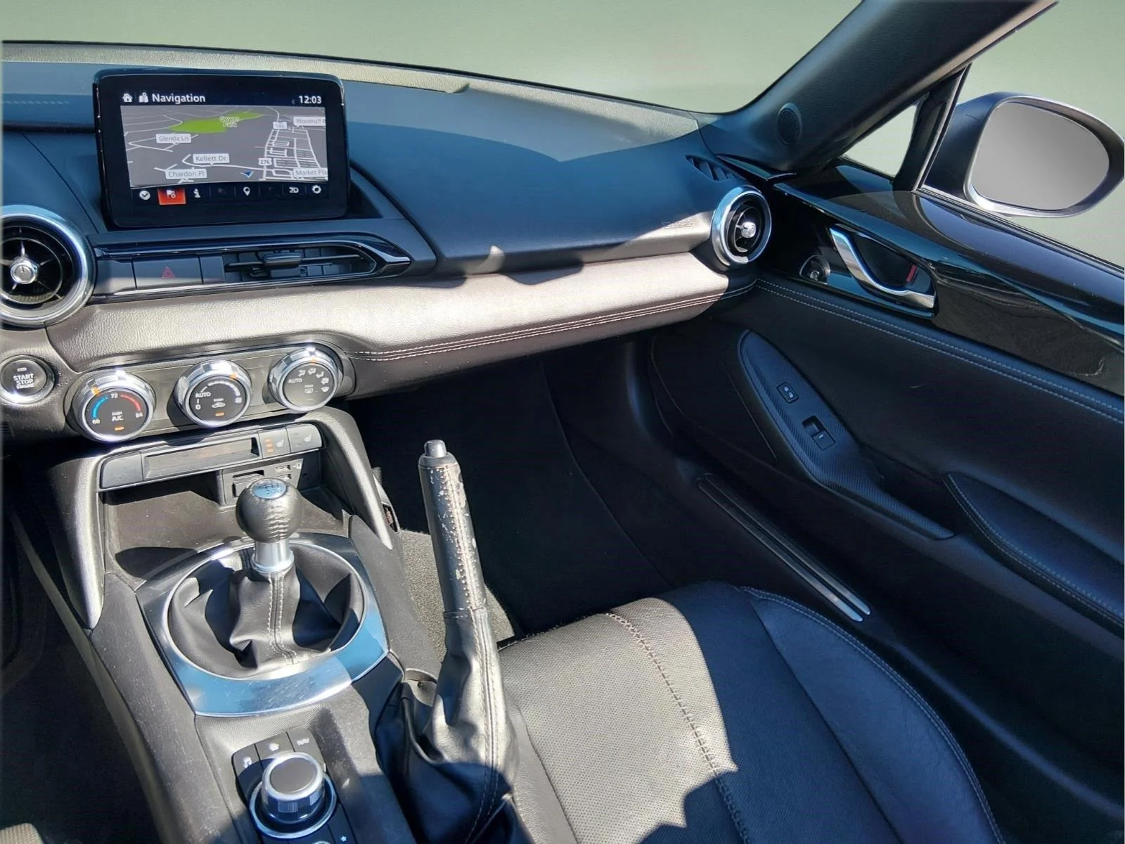 Used 2022 Jet Black Mica Mazda Grand Touring image 18