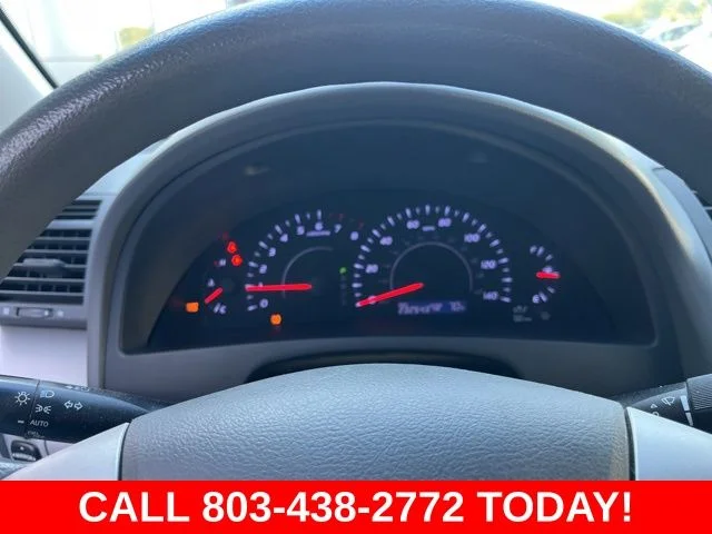 Used 2011 Gray Toyota LE image 18