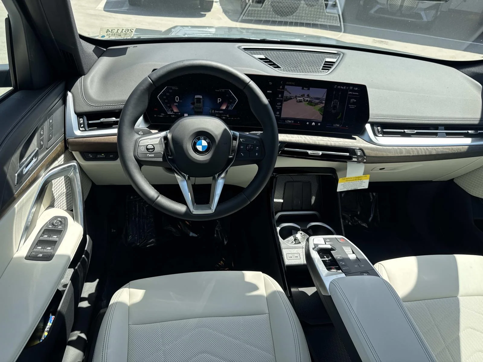 New 2026 Cape York Green Metallic BMW xDrive28i image 8