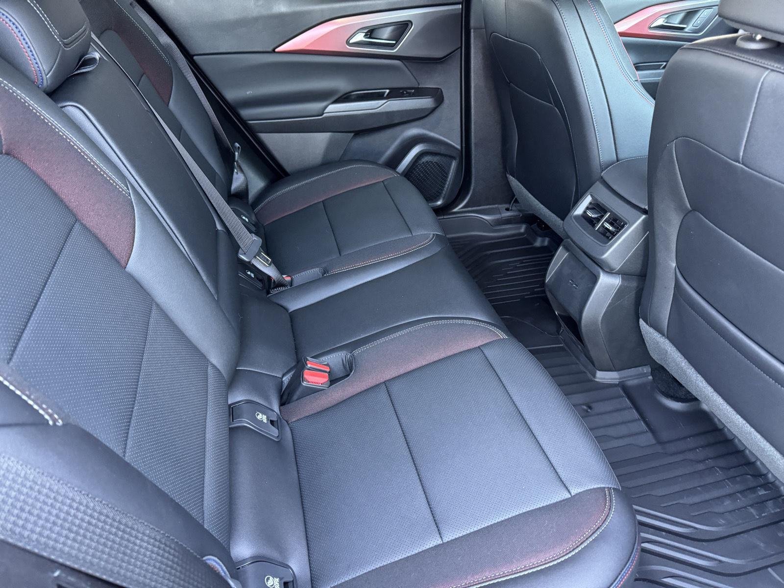 2026 Chevrolet Equinox EV RS - Photo 21