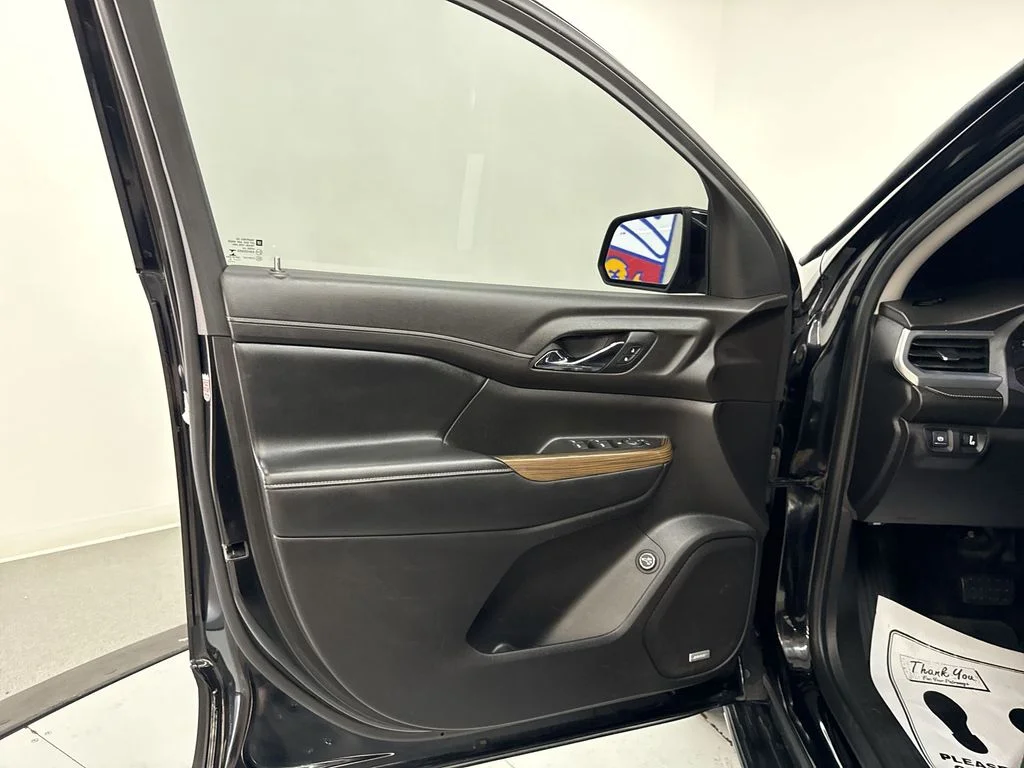 Used 2019 Ebony Twilight Metallic GMC SLE-2 image 14