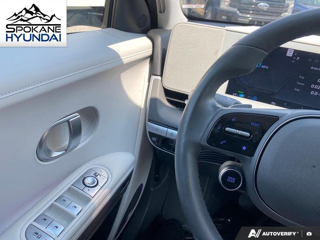 Certified Used 2024 Atlas White Hyundai Limited image 20