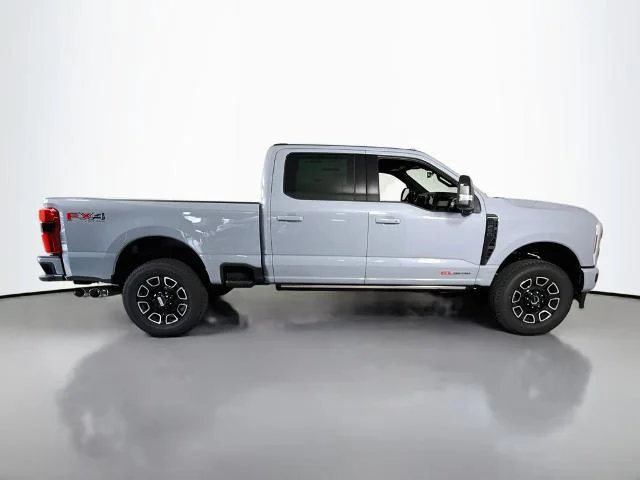 New 2026 Glacier Gray Metallic Tri-Coat Ford F-250® Platinum® image 42