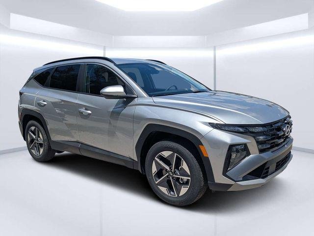 New 2026 Silver Hyundai SEL FWD image 1