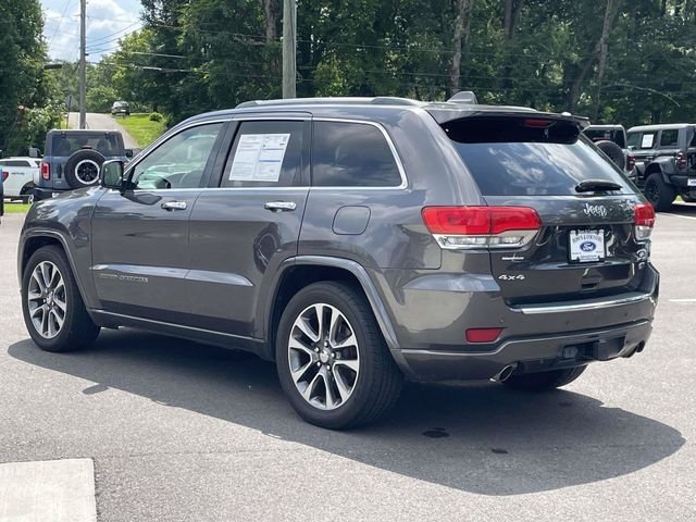 Certified Used 2018 Granite Crystal Clearcoat Metallic Jeep Overland image 30