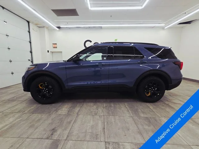 New 2026 Vapor Blue Metallic Ford Tremor® image 2