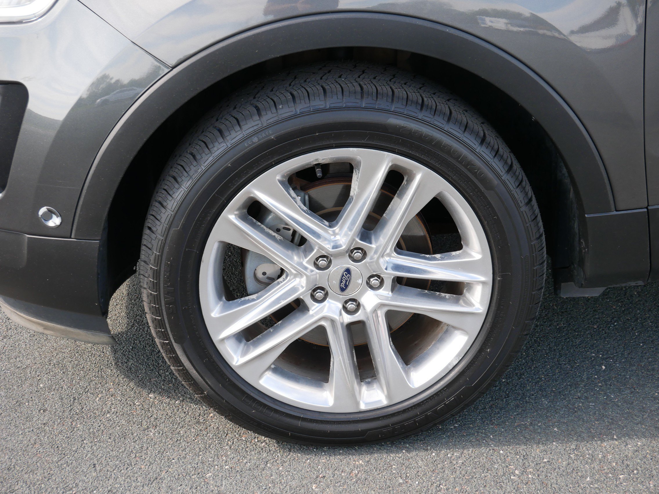 Certified Used 2017 Gray Ford Limited image 9