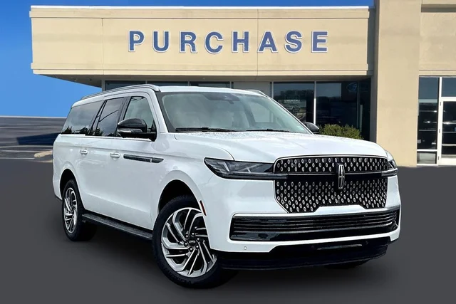 2027 Lincoln Navigator Premiere L