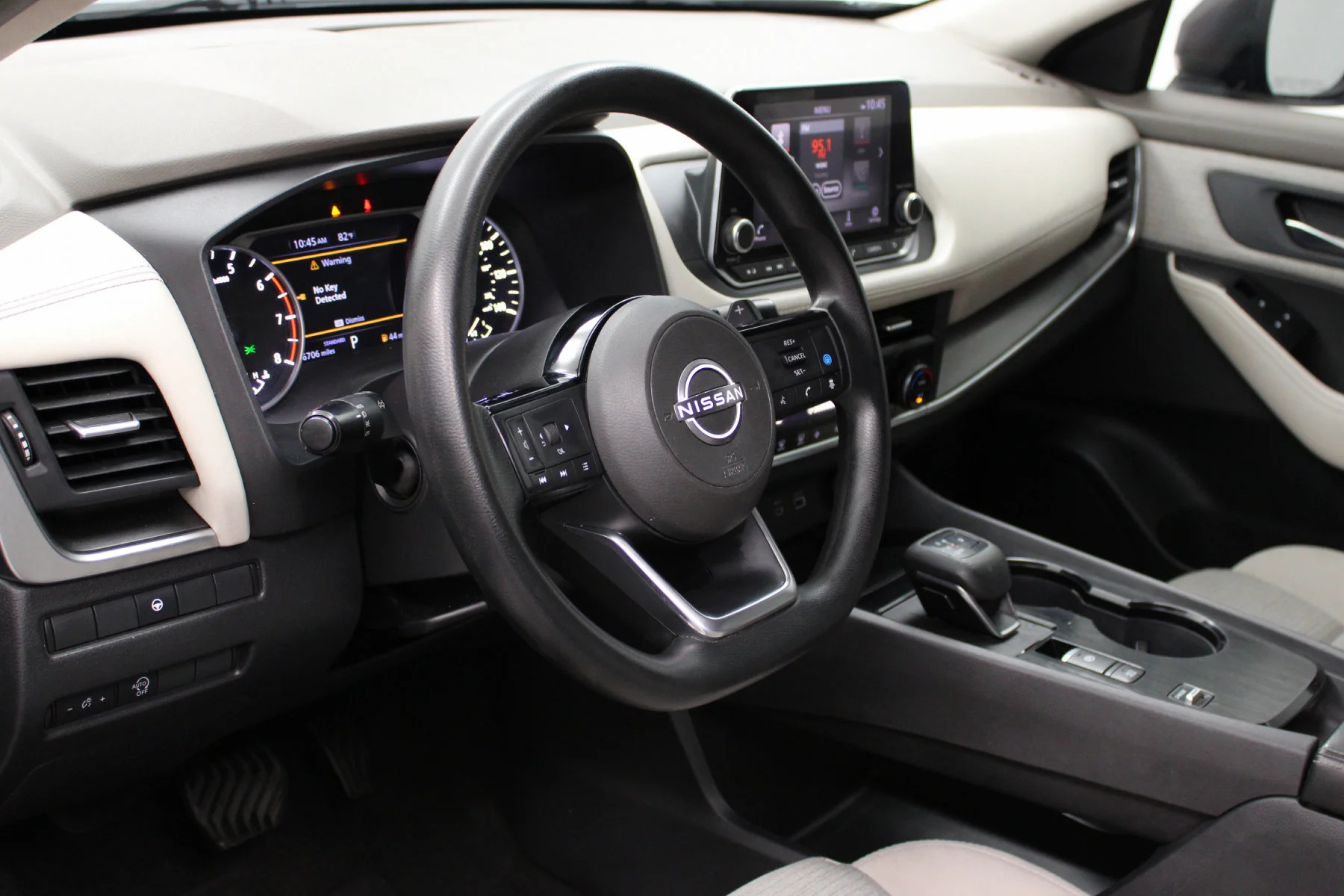 Used 2023 Super Black Nissan FWD SV image 19