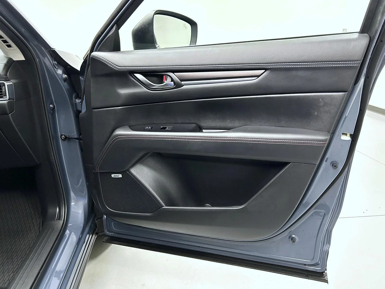 Certified Used 2024 Gray Mazda 2.5 S Carbon Edition image 15