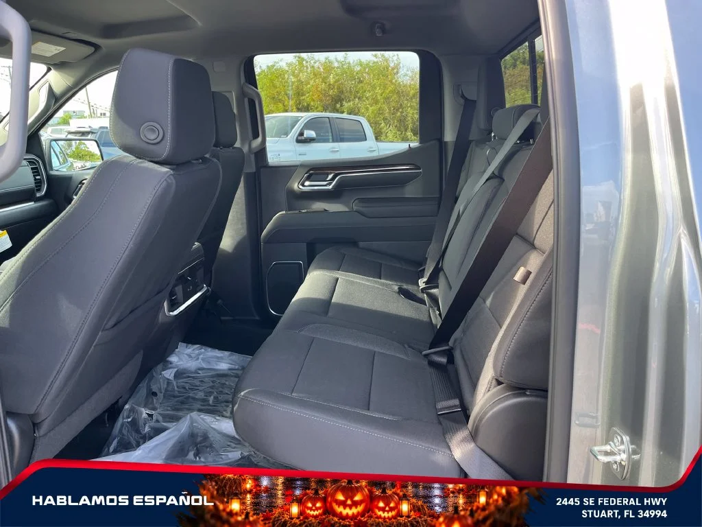 New 2026 Sterling Metallic GMC Elevation image 11