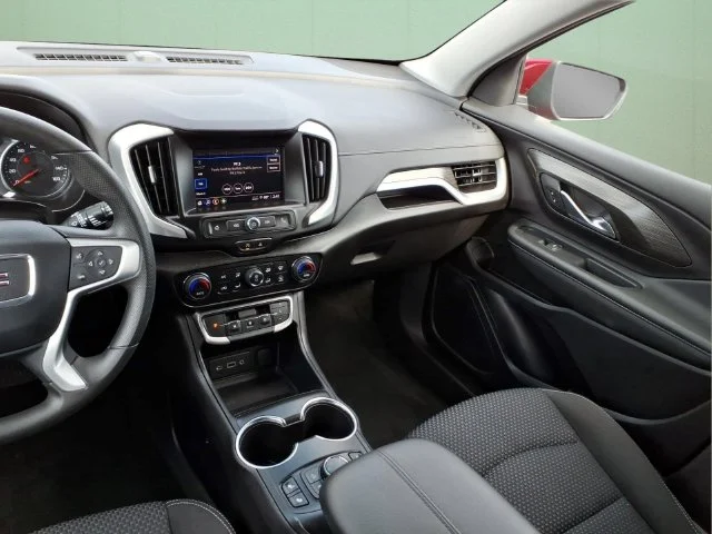 Used 2024 Red GMC SLE image 18