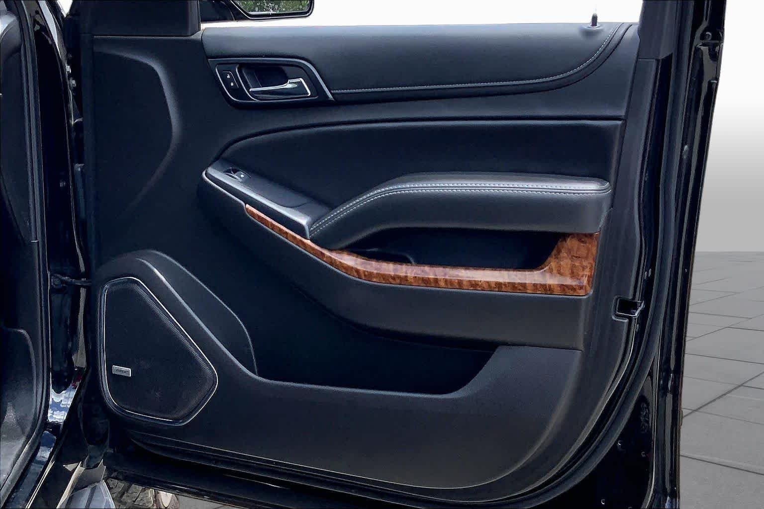 Used 2018 Black Chevrolet Premier image 22