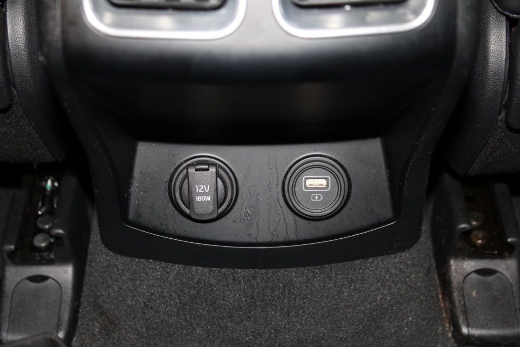 2023 Kia Sorento S - Photo 37