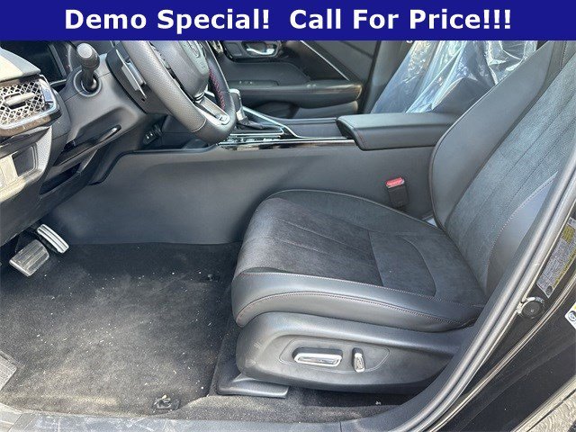 Used 2025 Crystal Black Pearl Acura w/A-Spec Package image 8