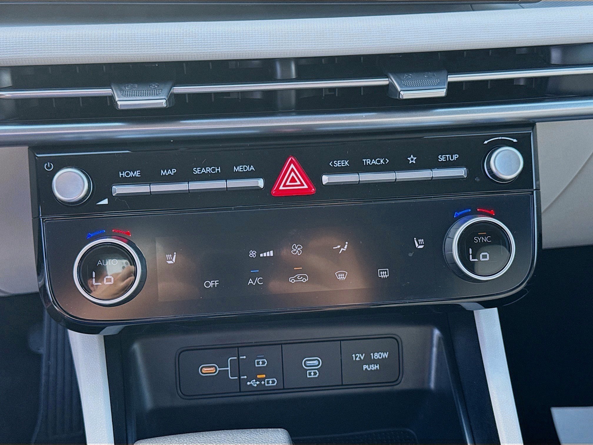 2026 Hyundai Tucson SEL - Photo 12