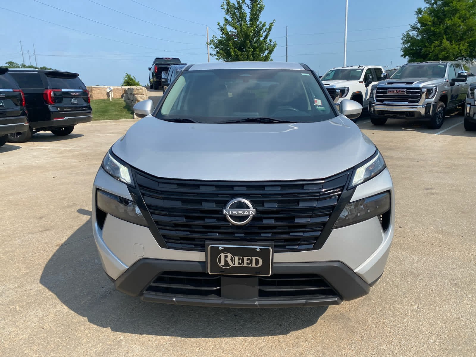 Used 2024 Nissan Rogue SV with VIN 5N1BT3BB9RC691889 for sale in Kansas City