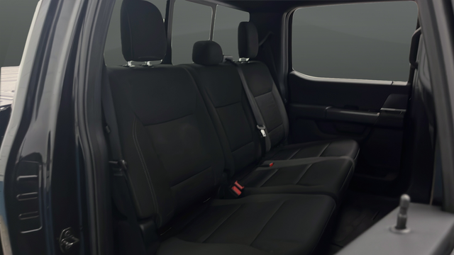 Used 2023 Agate Black Metallic Ford XLT image 25