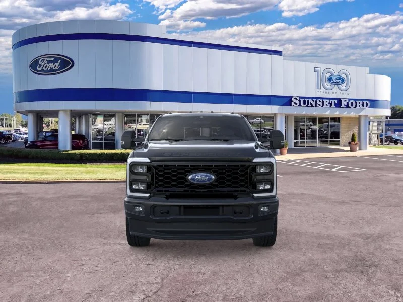 New 2026 Agate Black Metallic Ford XL image 6