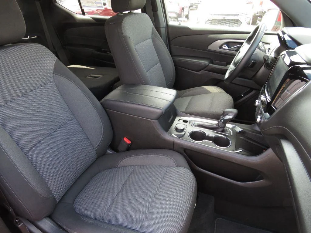 Used 2023 Radiant Red Chevrolet LT image 28