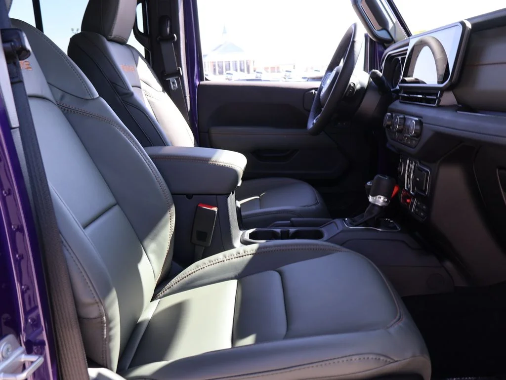 New 2026 Reign Exterior Paint Jeep Mojave image 9