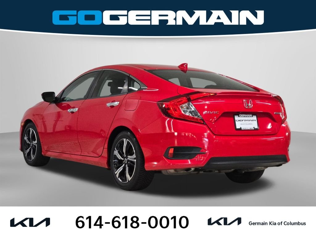 Used 2016  Honda Touring image 10