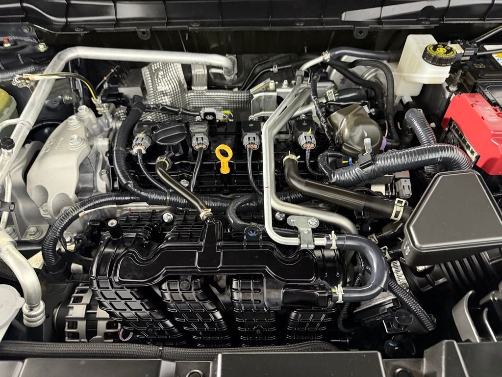 Certified Used 2025 Gray Mitsubishi SE image 38