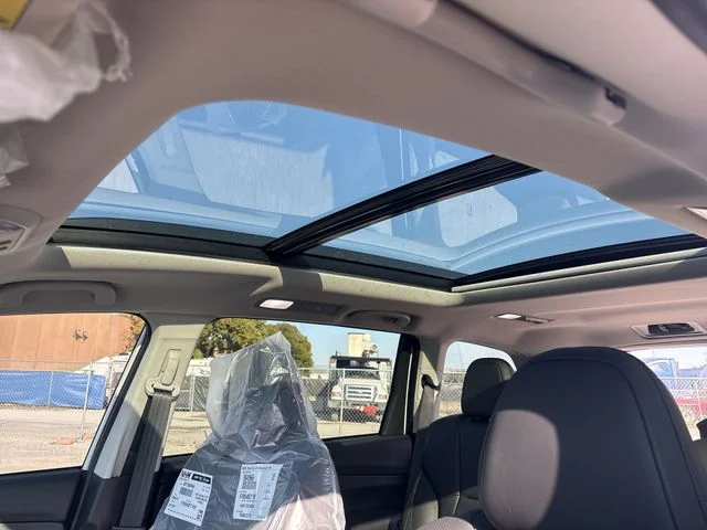 New 2026 CRYSTAL WHITE PEARL Subaru Onyx Edition Touring 7-Passenger image 22