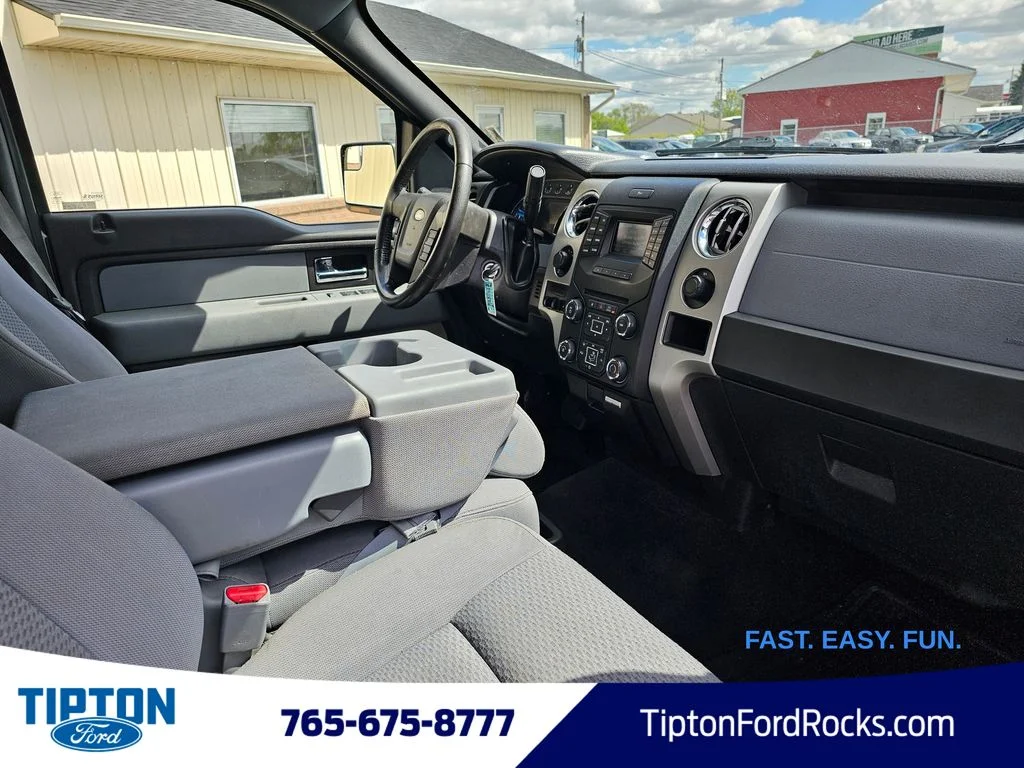 Used 2014 Sterling Gray Metallic Ford XLT image 22