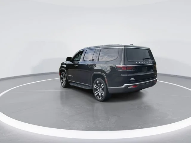Used 2022 Black Jeep Series I image 9