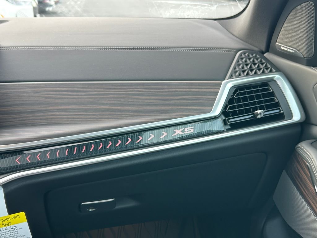 2026 BMW X5 50e - Photo 26