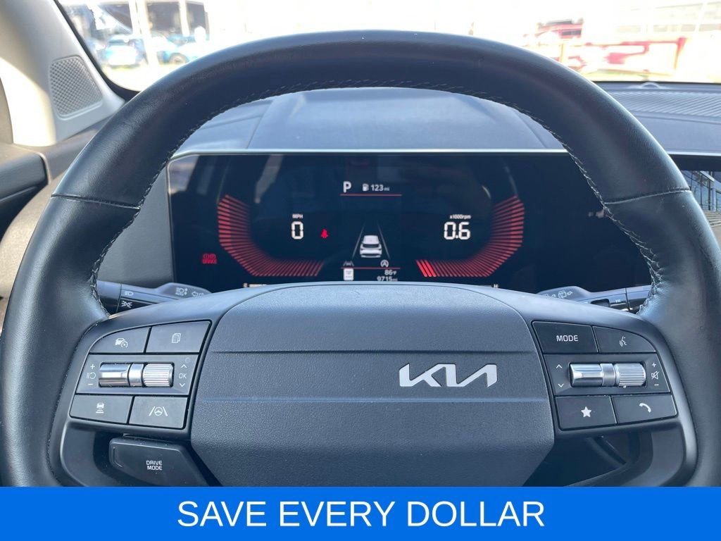 Used 2026 White Kia EX image 8