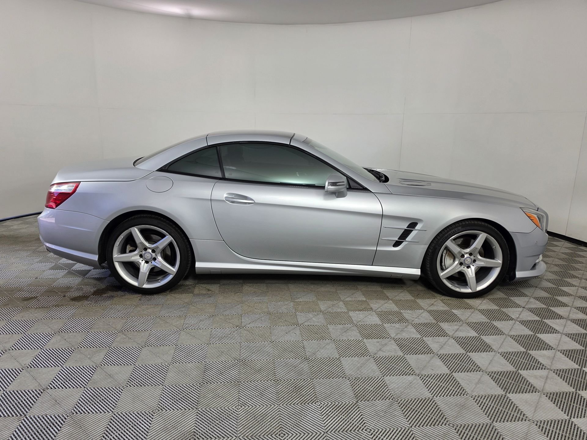 2013 Mercedes-Benz SL-Class SL550 - Photo 45