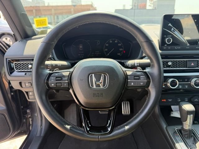 Used 2025  Honda Sport image 21