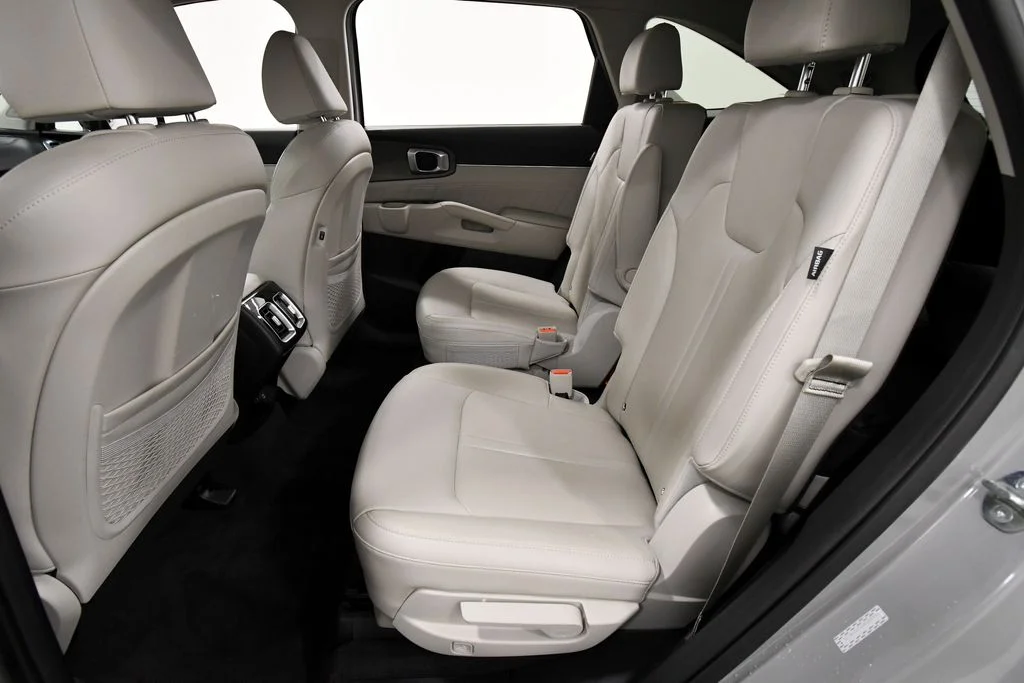 Certified Used 2025 Gray Kia X-Line SX image 15