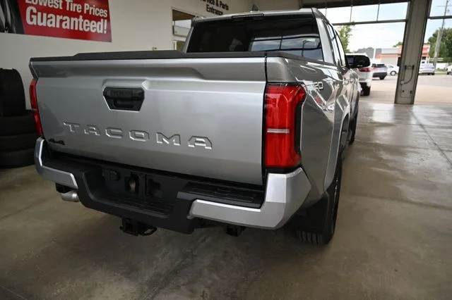 2026 Toyota Tacoma TRD Sport - Photo 6