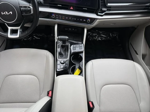 Used 2023 Black Kia EX image 7