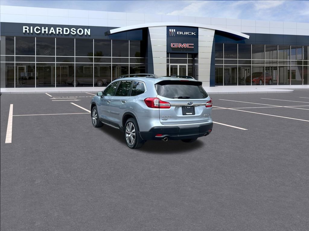 Used 2022 Silver Subaru Touring image 3