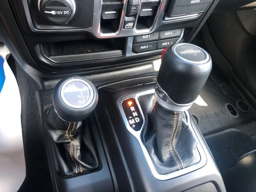 Used 2023 Black Jeep Overland image 30