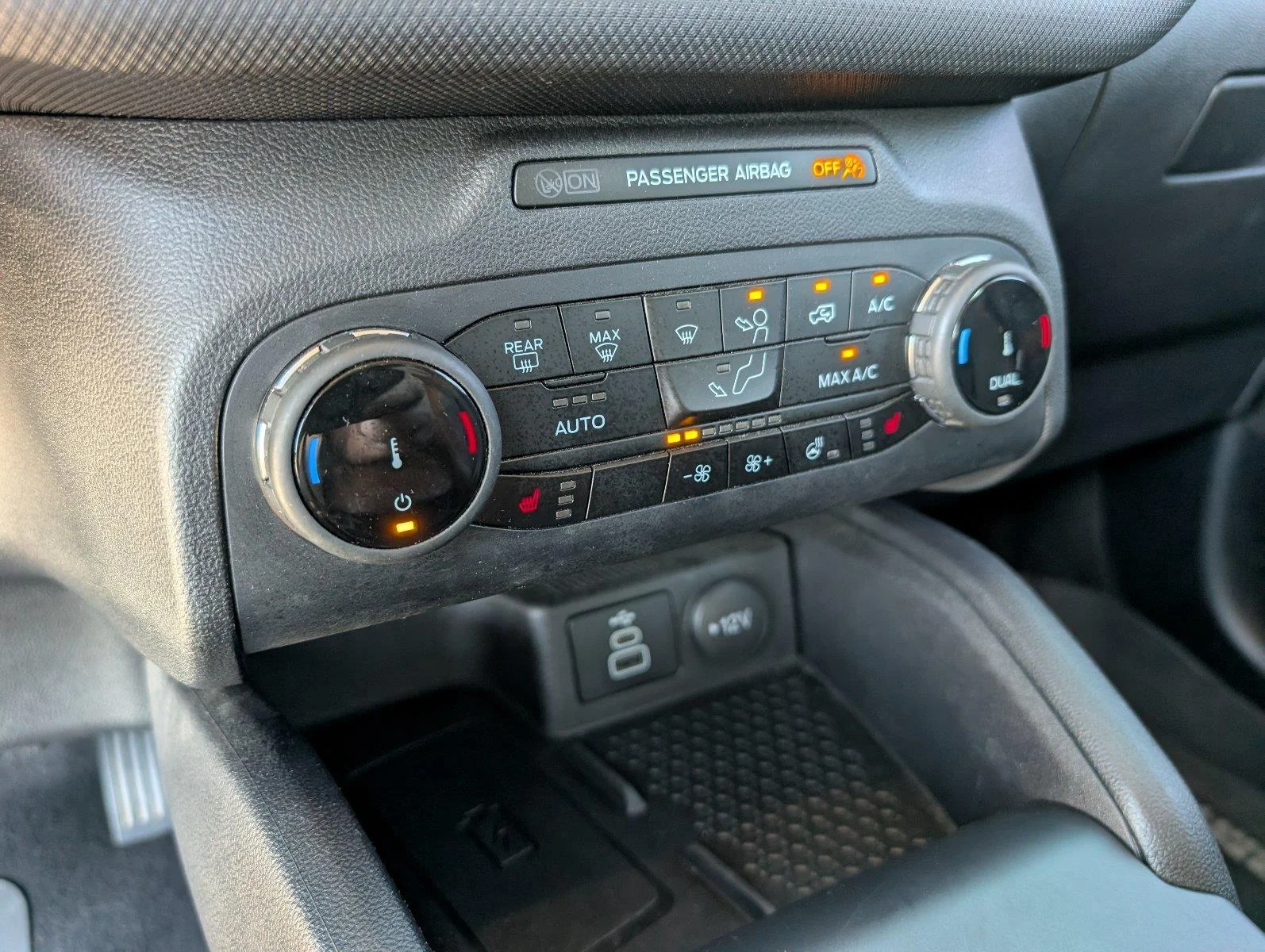 Used 2024 Oxford White Ford Outer Banks image 20