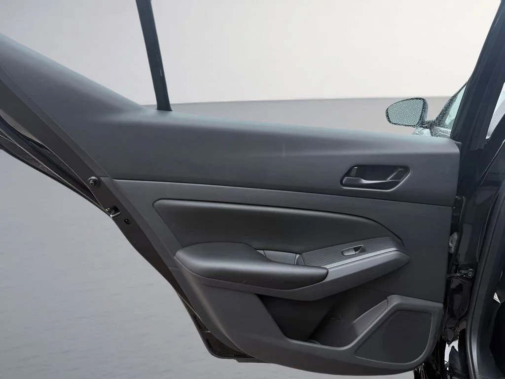 Used 2025 Black Nissan S image 13