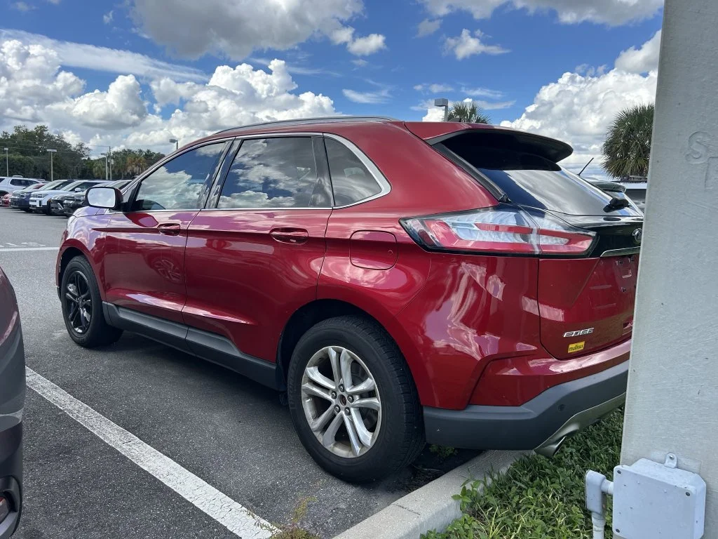 Used 2020 Red Ford SEL image 5