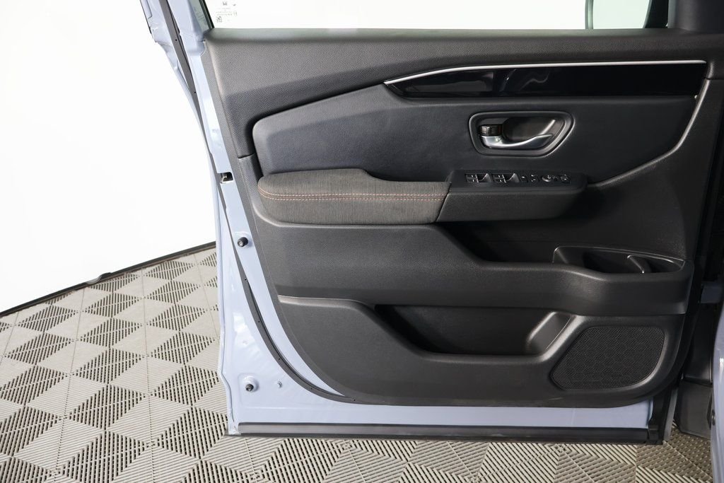 2025 Honda Pilot Sport - Photo 12