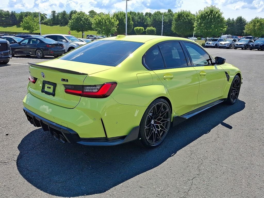 Used 2024 Sao Paulo Yellow BMW Competition image 6