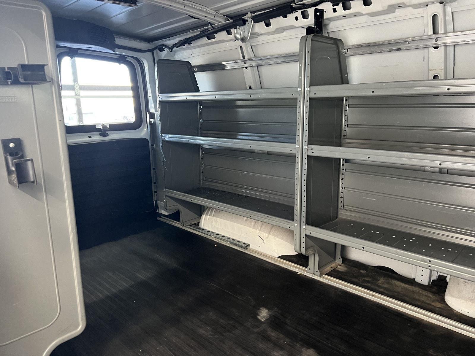 2018 GMC Savana Cargo Work Van - Photo 21