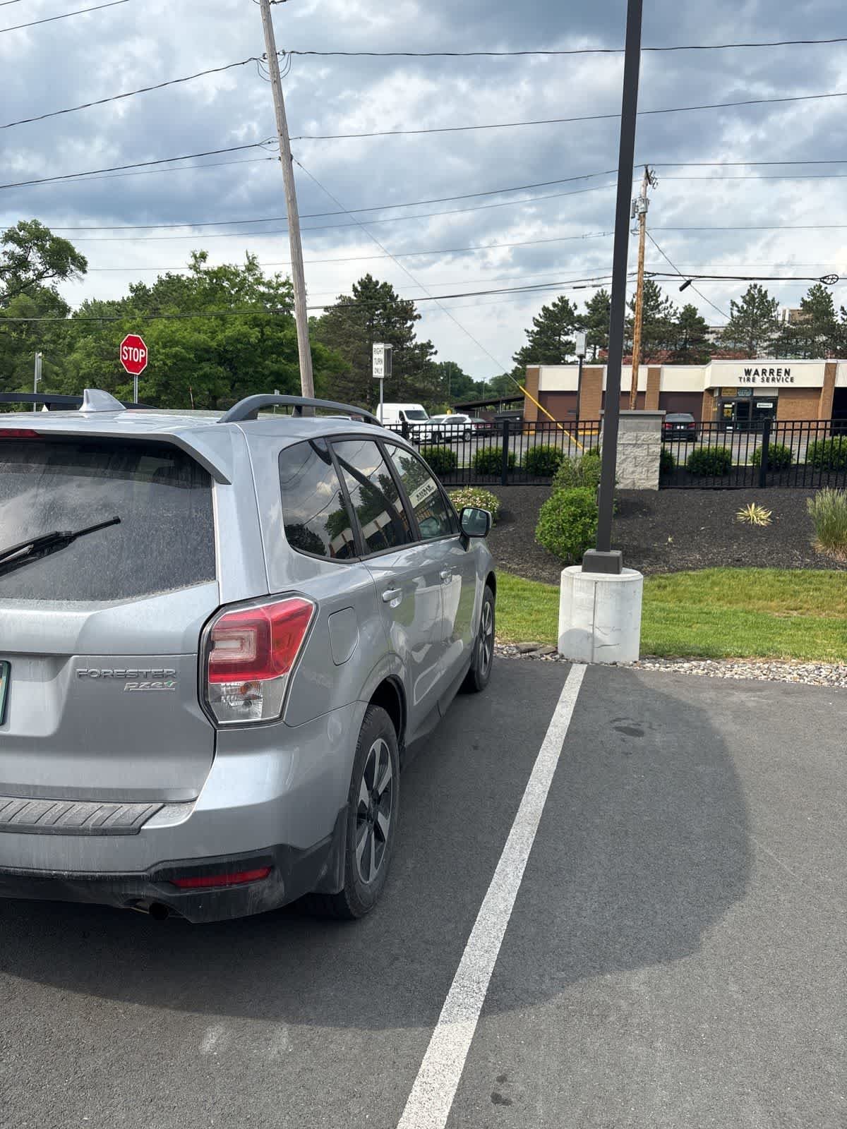 Used 2017 Ice Silver Metallic Subaru Premium image 4