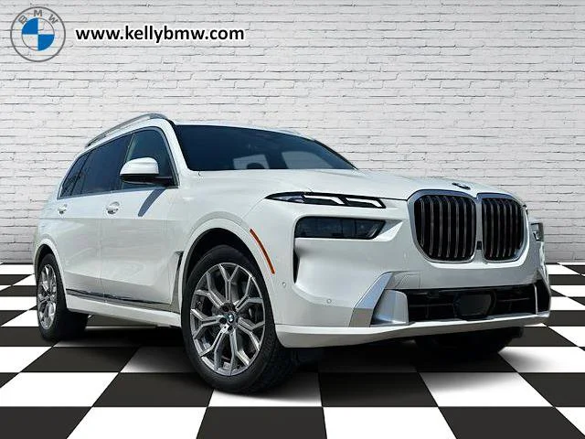 2026 BMW X7 xDrive40i's photo