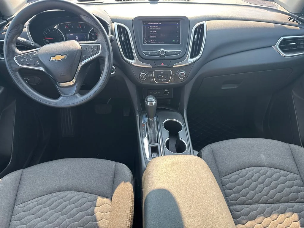 2021 Chevrolet Equinox LT - Photo 24