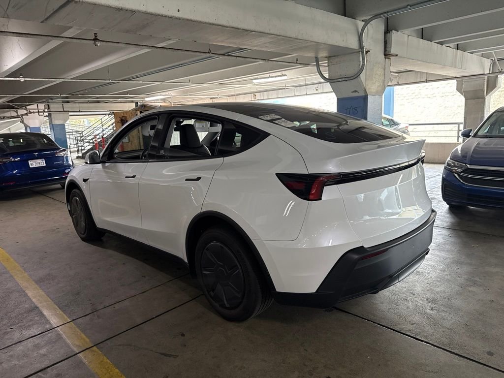 Used 2026 White Tesla Standard Range image 4