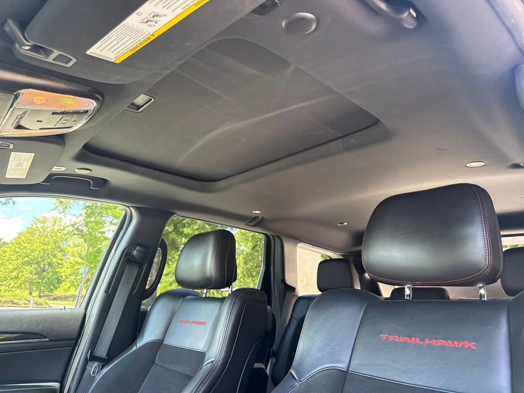 Used 2021 Slate Blue Jeep Trailhawk image 30